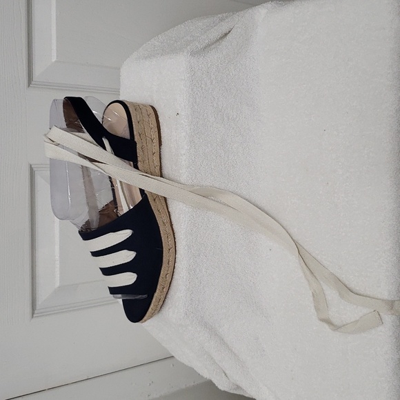 NWOT Ninewest Appaloosa Sling Back Lace-Tie Espadrille-Size 10 1/2 - Picture 3 of 8